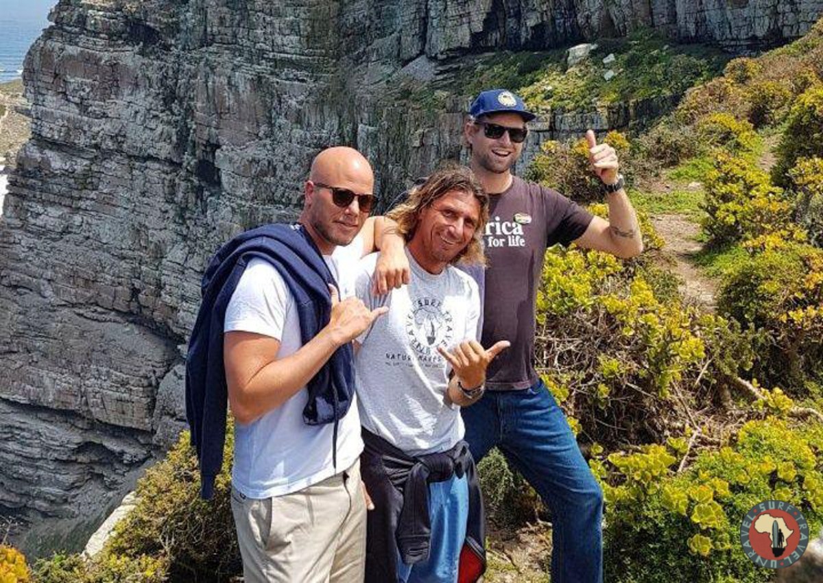 Surf Trip Collaboration:Unravel Surf Travel and project “Homosurferus” .